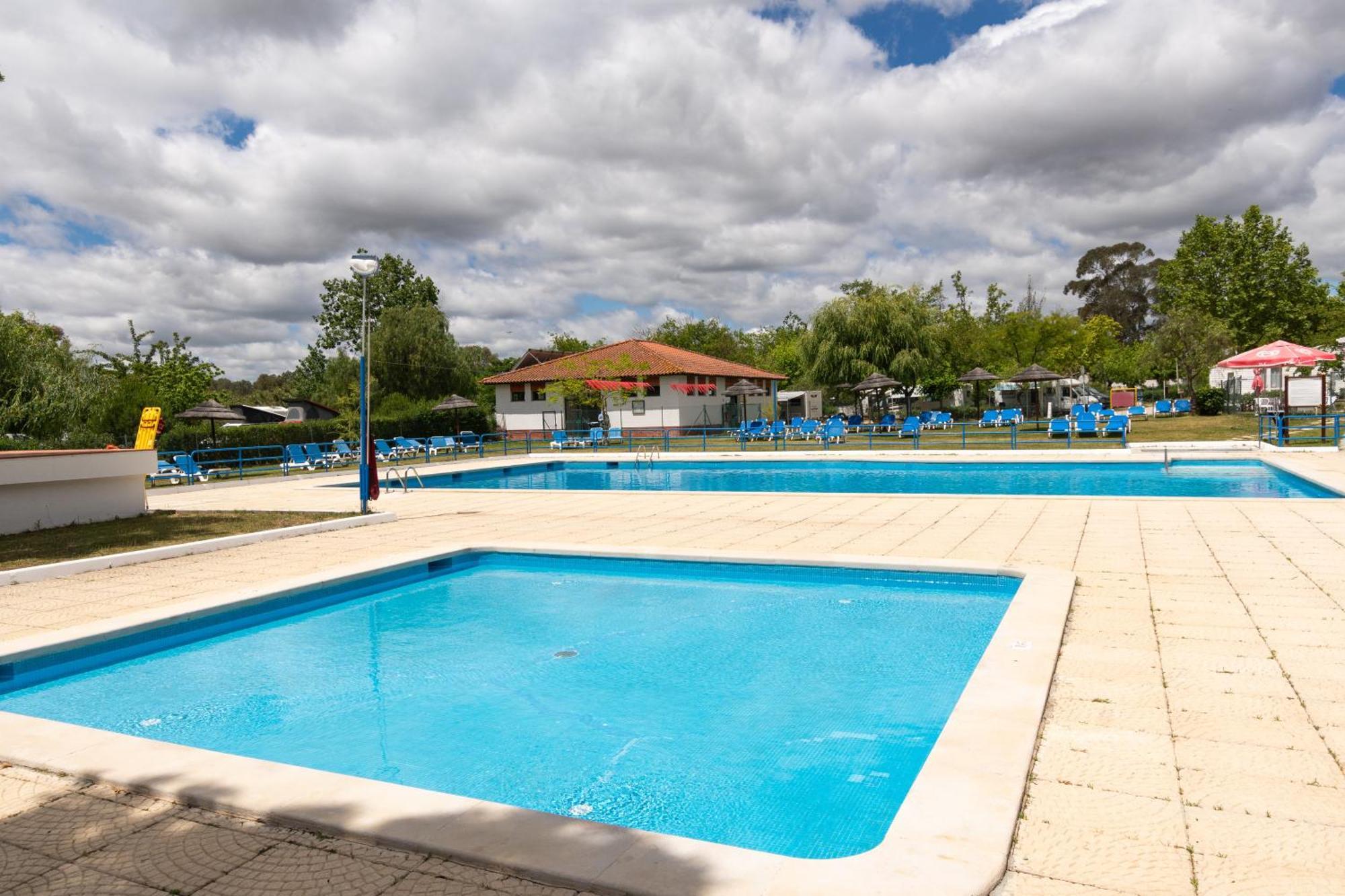 Hotel Parque De Campismo Orbitur Évora Esterno foto