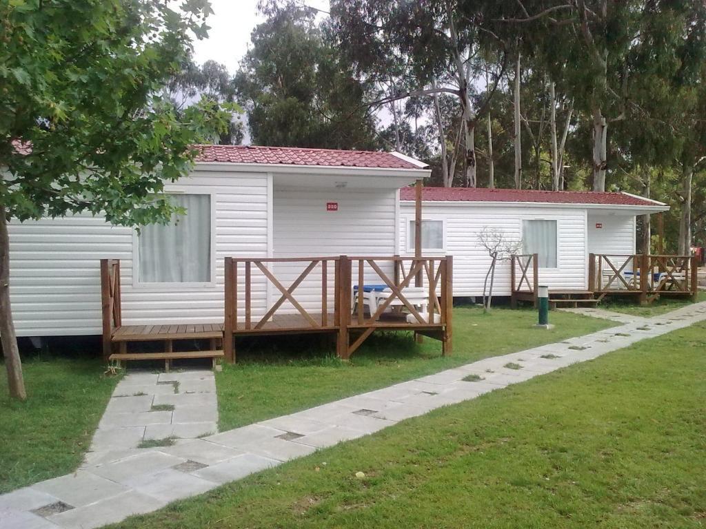 Hotel Parque De Campismo Orbitur Évora Esterno foto